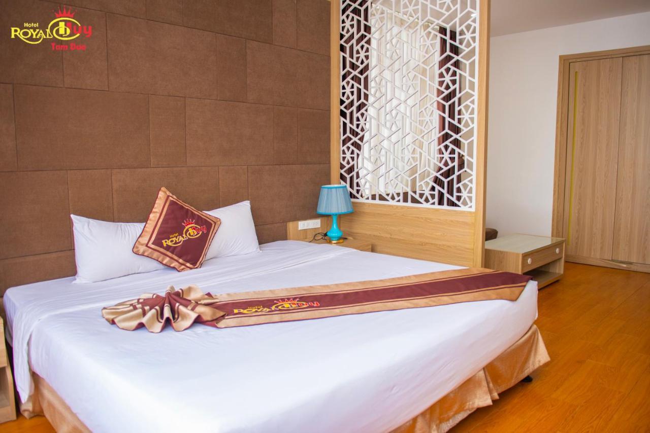Royal Huy Hotel Tam Ðảo Buitenkant foto