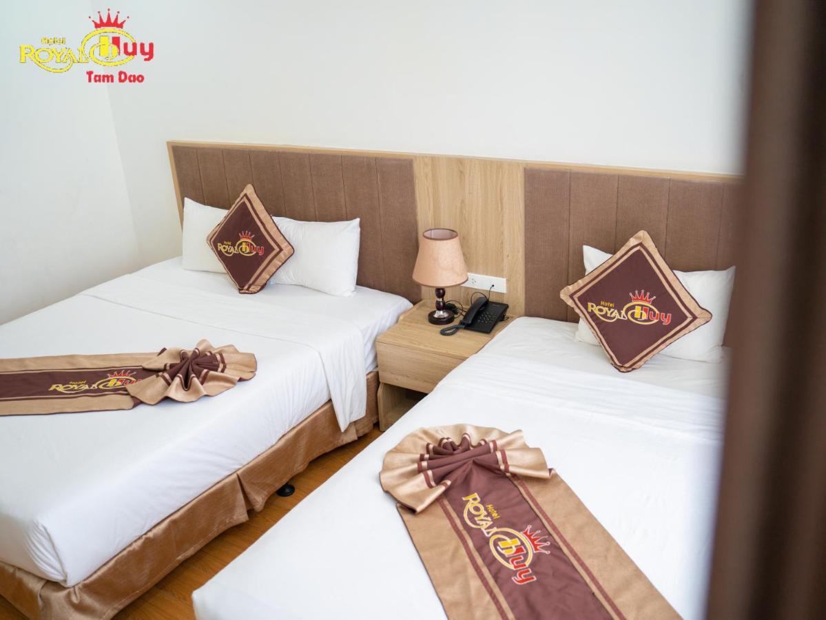 Royal Huy Hotel Tam Ðảo Buitenkant foto