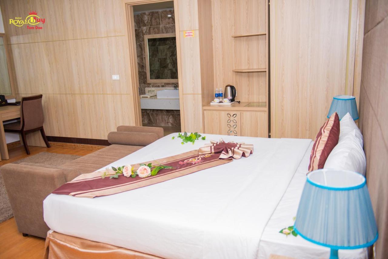 Royal Huy Hotel Tam Ðảo Buitenkant foto