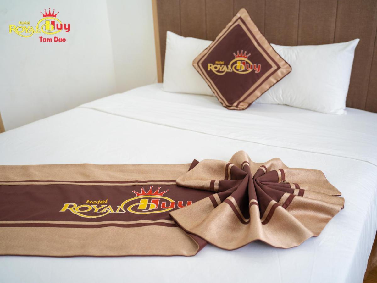 Royal Huy Hotel Tam Ðảo Buitenkant foto