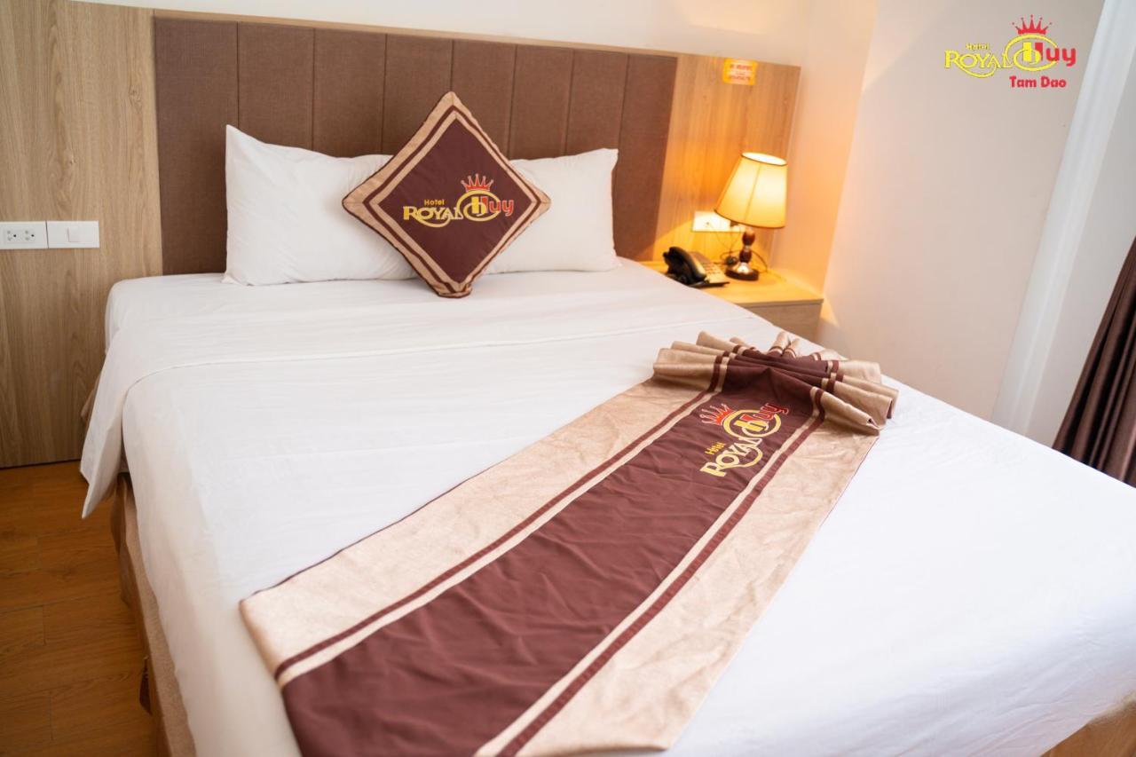 Royal Huy Hotel Tam Ðảo Buitenkant foto
