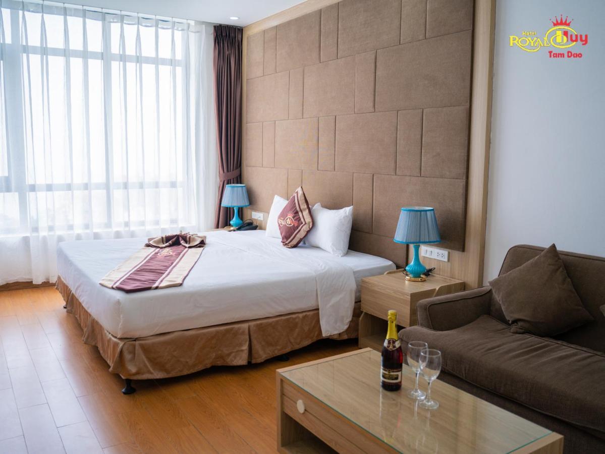 Royal Huy Hotel Tam Ðảo Buitenkant foto