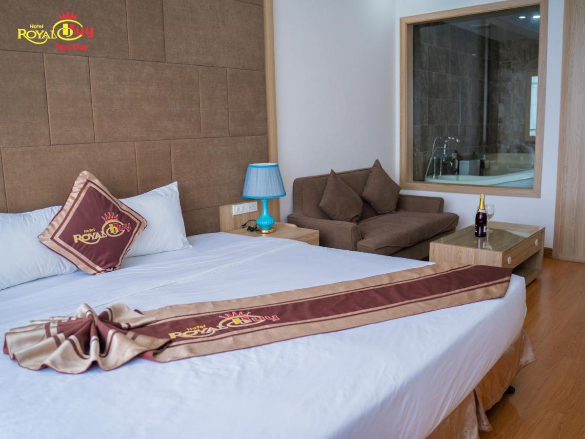 Royal Huy Hotel Tam Ðảo Buitenkant foto