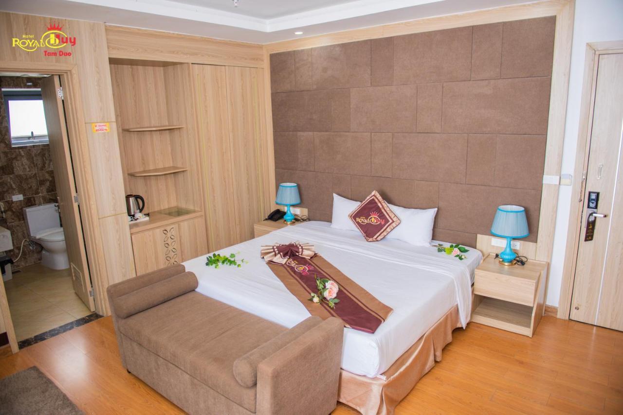 Royal Huy Hotel Tam Ðảo Buitenkant foto