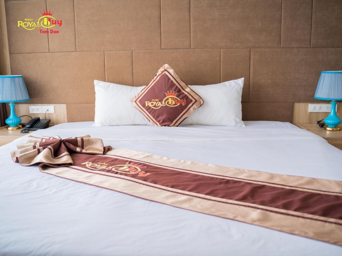 Royal Huy Hotel Tam Ðảo Buitenkant foto