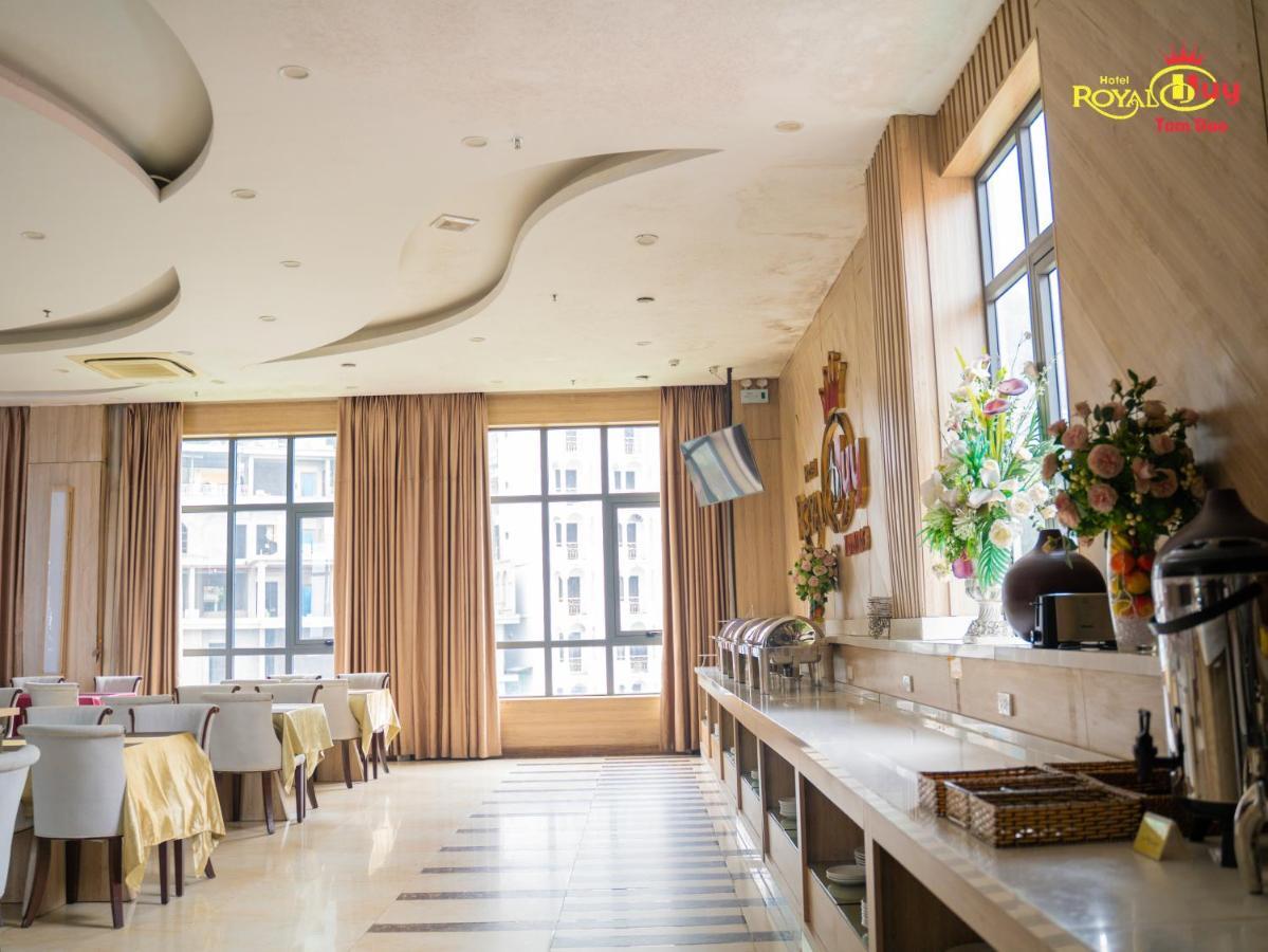 Royal Huy Hotel Tam Ðảo Buitenkant foto