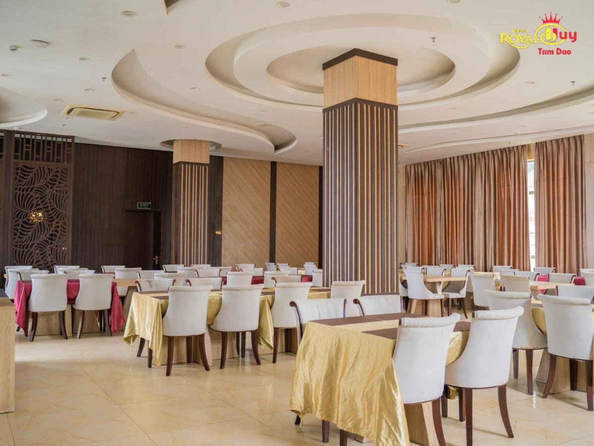 Royal Huy Hotel Tam Ðảo Buitenkant foto