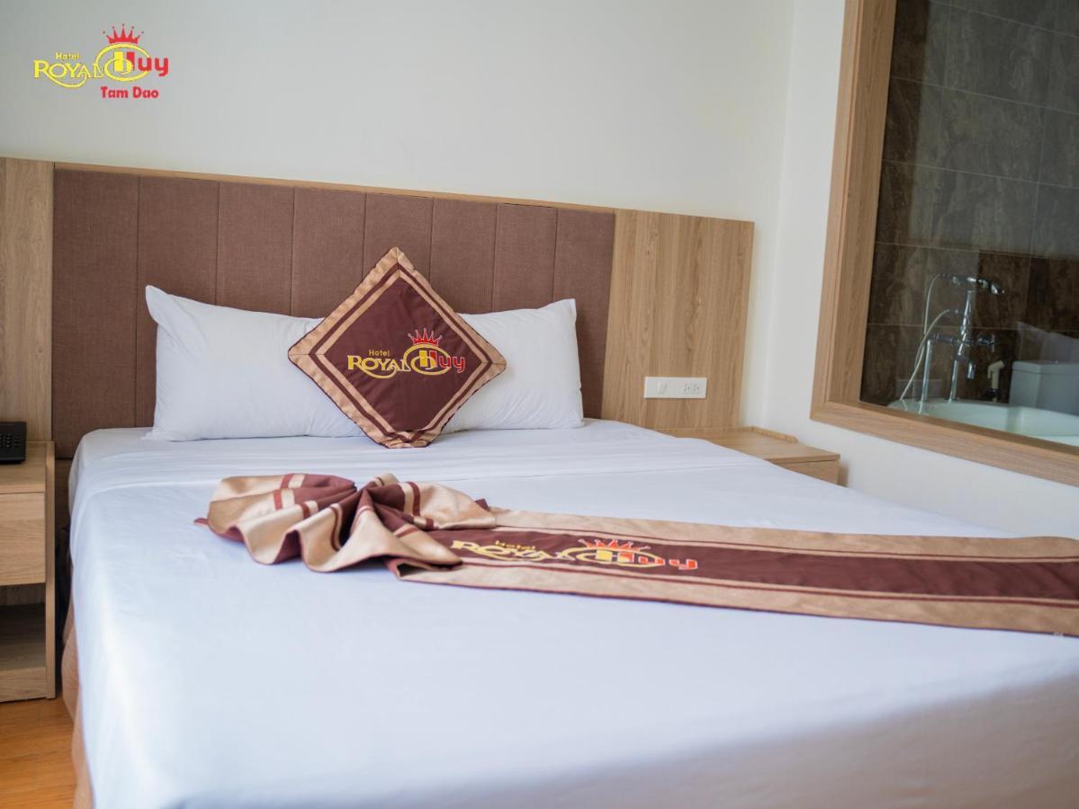 Royal Huy Hotel Tam Ðảo Buitenkant foto