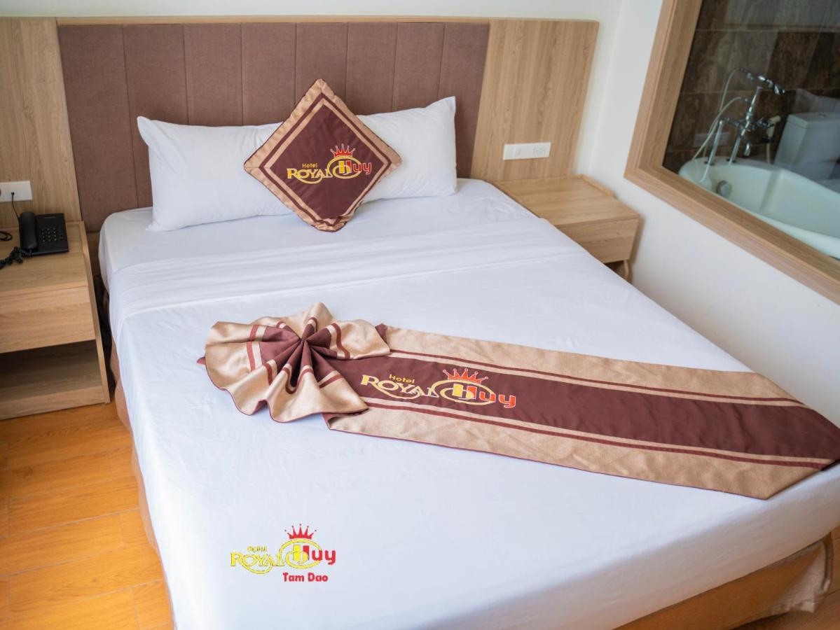 Royal Huy Hotel Tam Ðảo Buitenkant foto